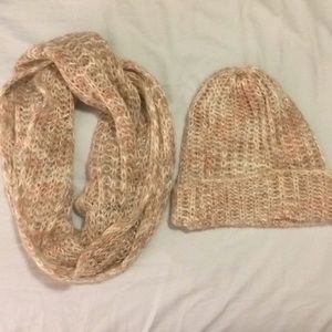 Christopher & Banks Light Pink Scarf and Hat Set ✨